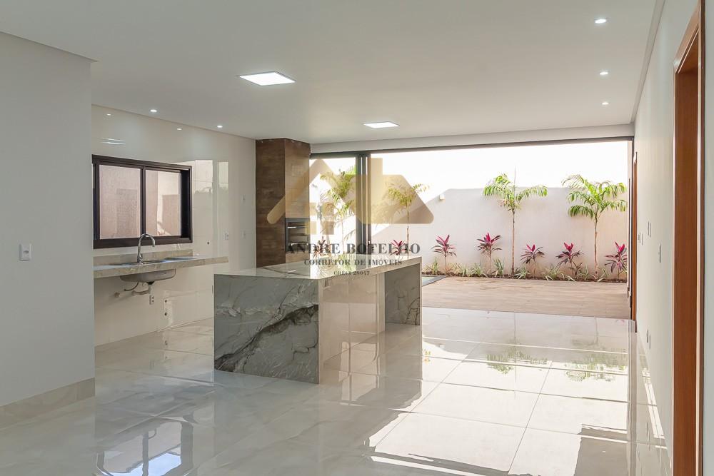 Casa para Venda em Goiânia, Residencial Goiânia Golfe Clube, 4 dormitórios, 4 suítes, 5 banheiros, 2 vagas — foto