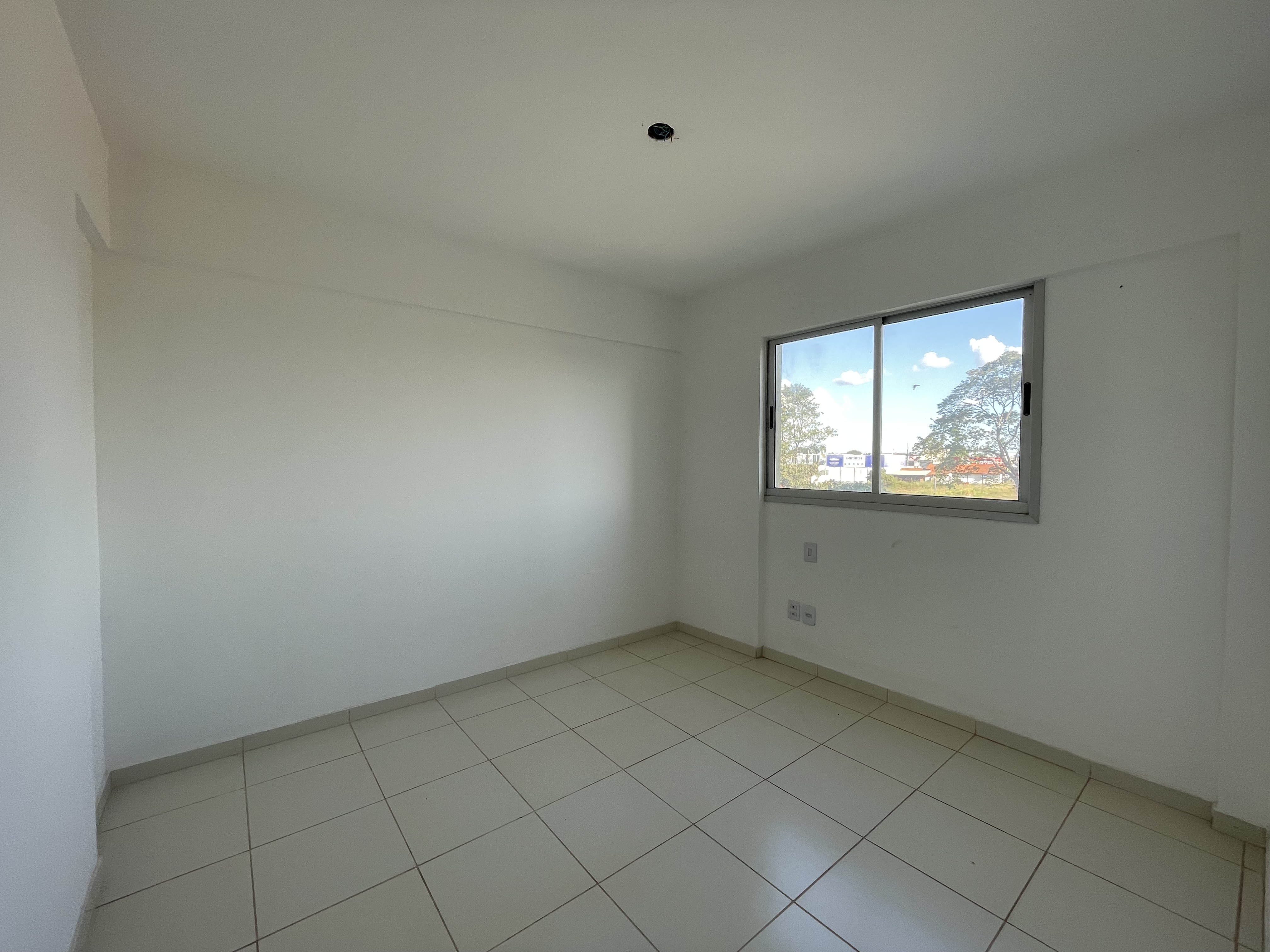 Apartamento para Venda em Goiânia, Vila Rosa, 3 dormitórios, 1 suíte, 2 banheiros, 1 vaga — foto