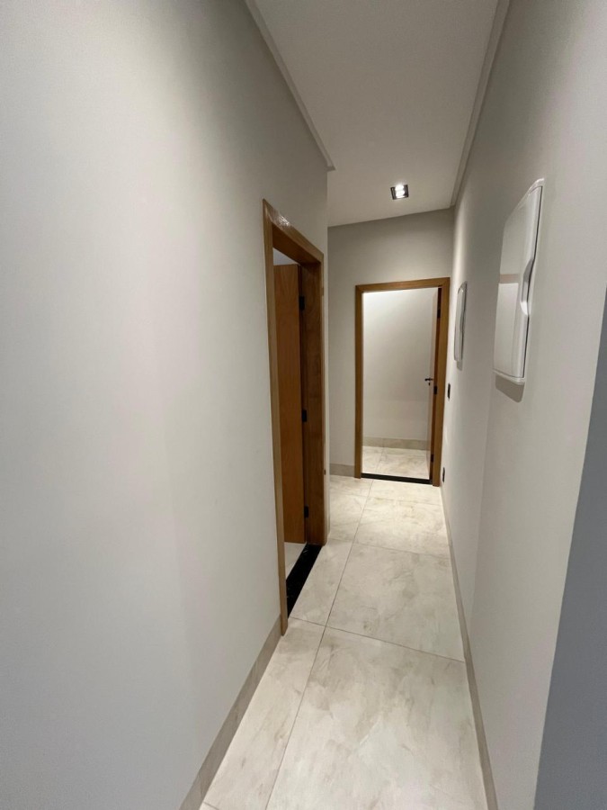 Casa para Venda em Goiânia, Residencial Kátia, 3 dormitórios, 3 suítes, 4 banheiros, 3 vagas — foto
