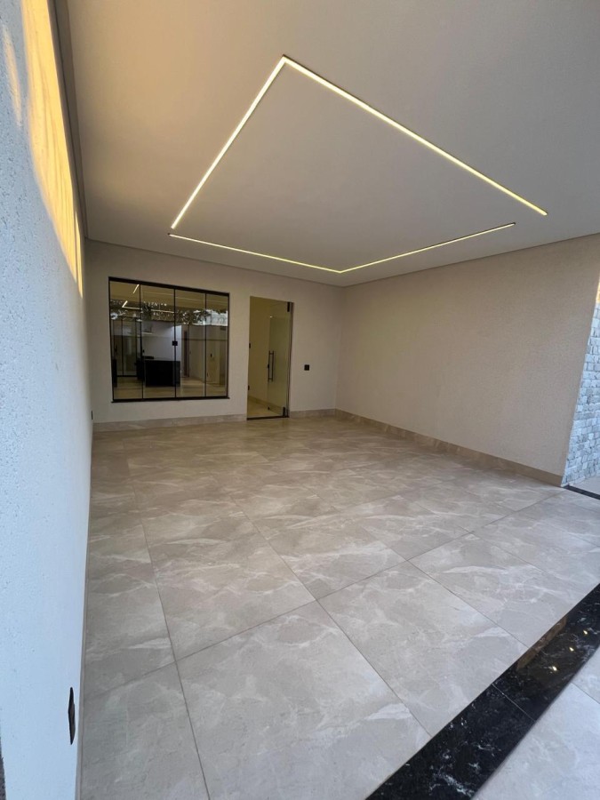 Casa para Venda em Goiânia, Residencial Kátia, 3 dormitórios, 3 suítes, 4 banheiros, 3 vagas — foto