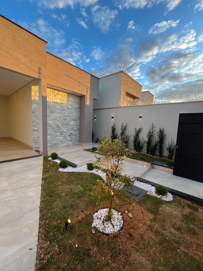 Casa para Venda em Goiânia, Residencial Kátia, 3 dormitórios, 3 suítes, 4 banheiros, 3 vagas — foto
