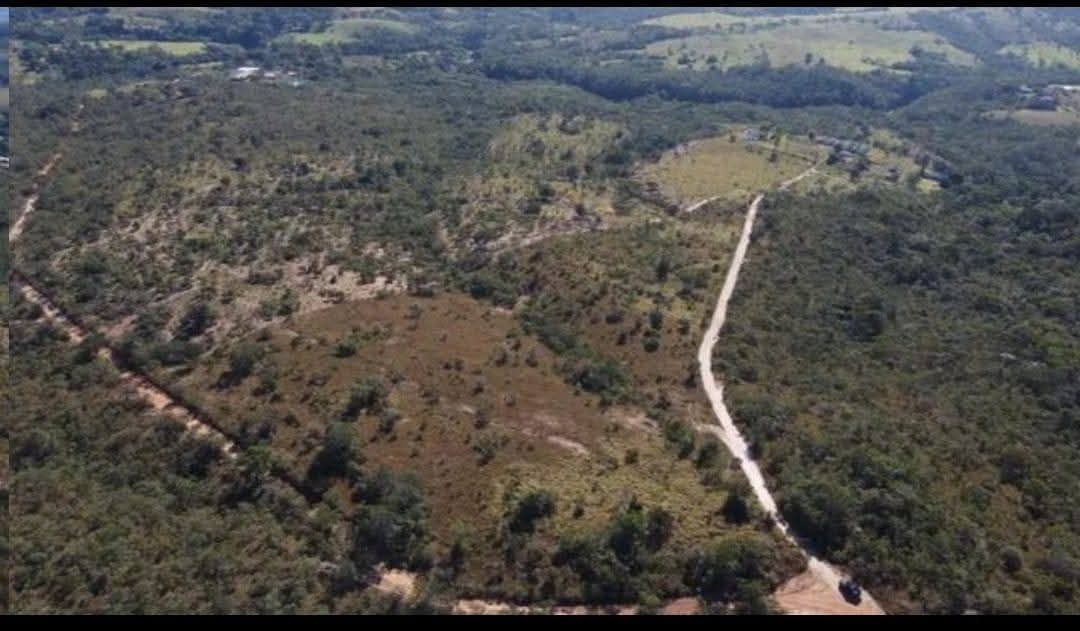 Área de 5,5 alqueires à Venda em Alexânia Goiás  — foto