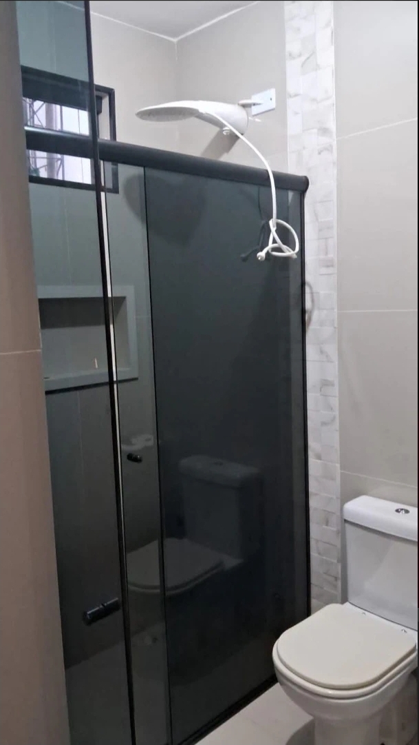MARIAH IMÓVEIS VENDE EXCELENTE CASA AGEO NO SETOR SUL DO GAMA COM ESPAÇO AMPLO — foto