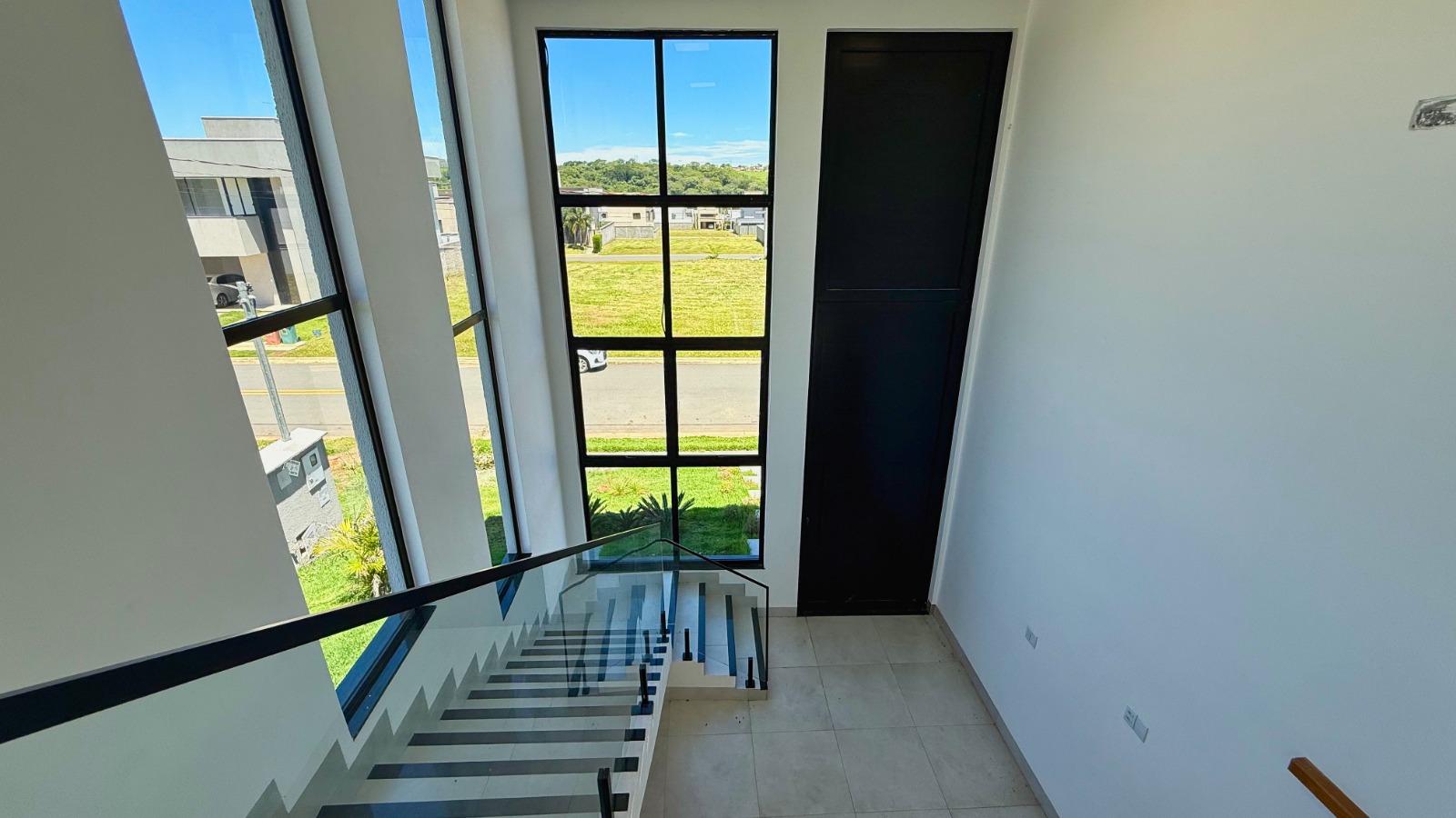 Sobrado à Venda - Jardins Porto | Goiânia - GO — foto