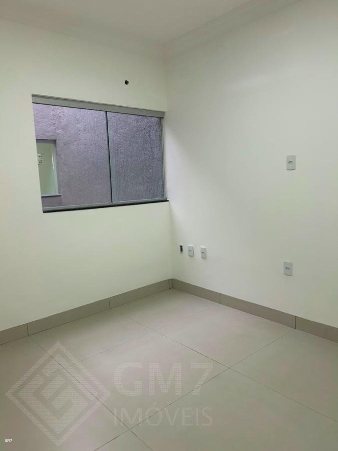 Casa à Venda com 3 Quartos – Jardim Presidente | Goiânia/GO — foto