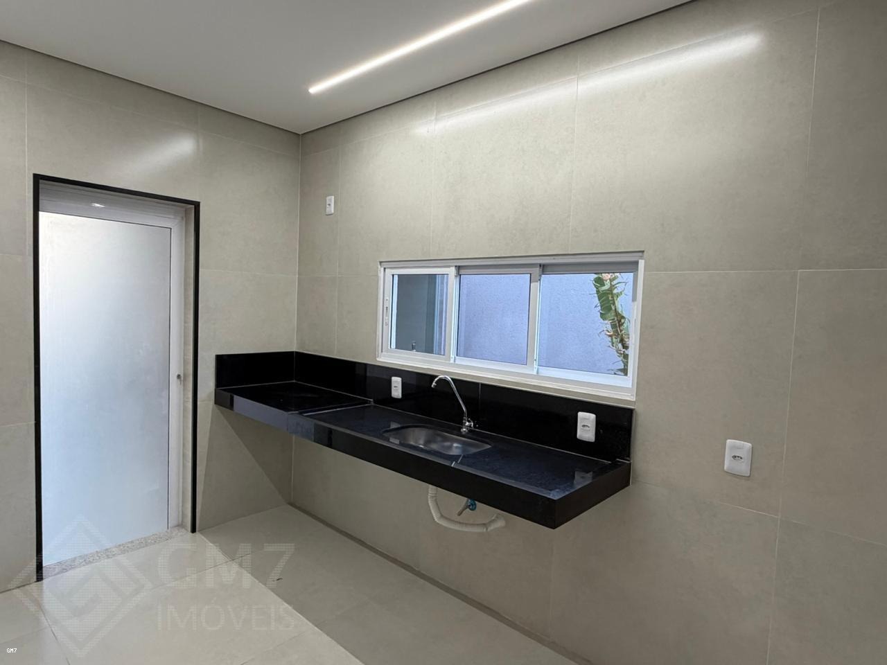 Casa à Venda com 3 Quartos – Setor Garavelo | Aparecida de Goiânia/GO — foto