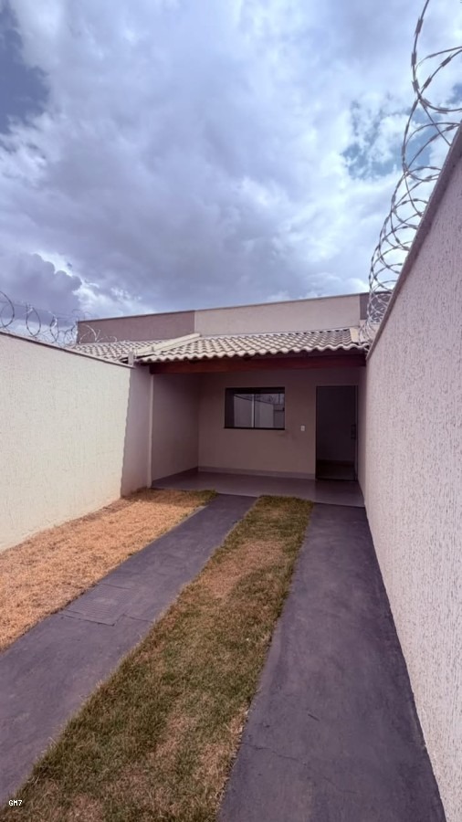 Casa à Venda – Jardim Marques de Abreu | Goiânia - GO — foto