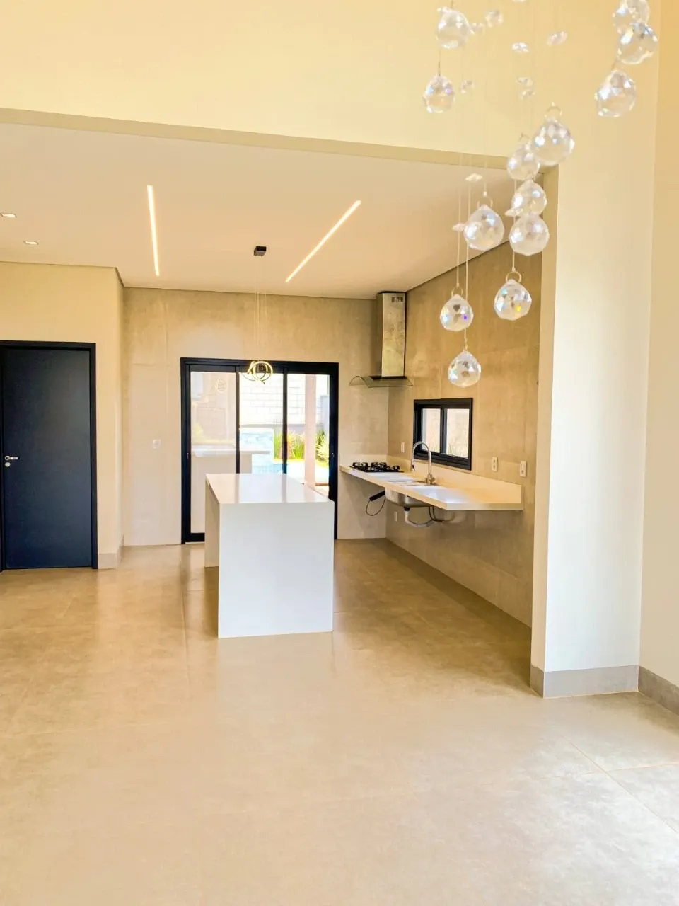 Casa em Condomínio à Venda - Terras Alpha Residencial 1 | Senador Canedo - GO — foto