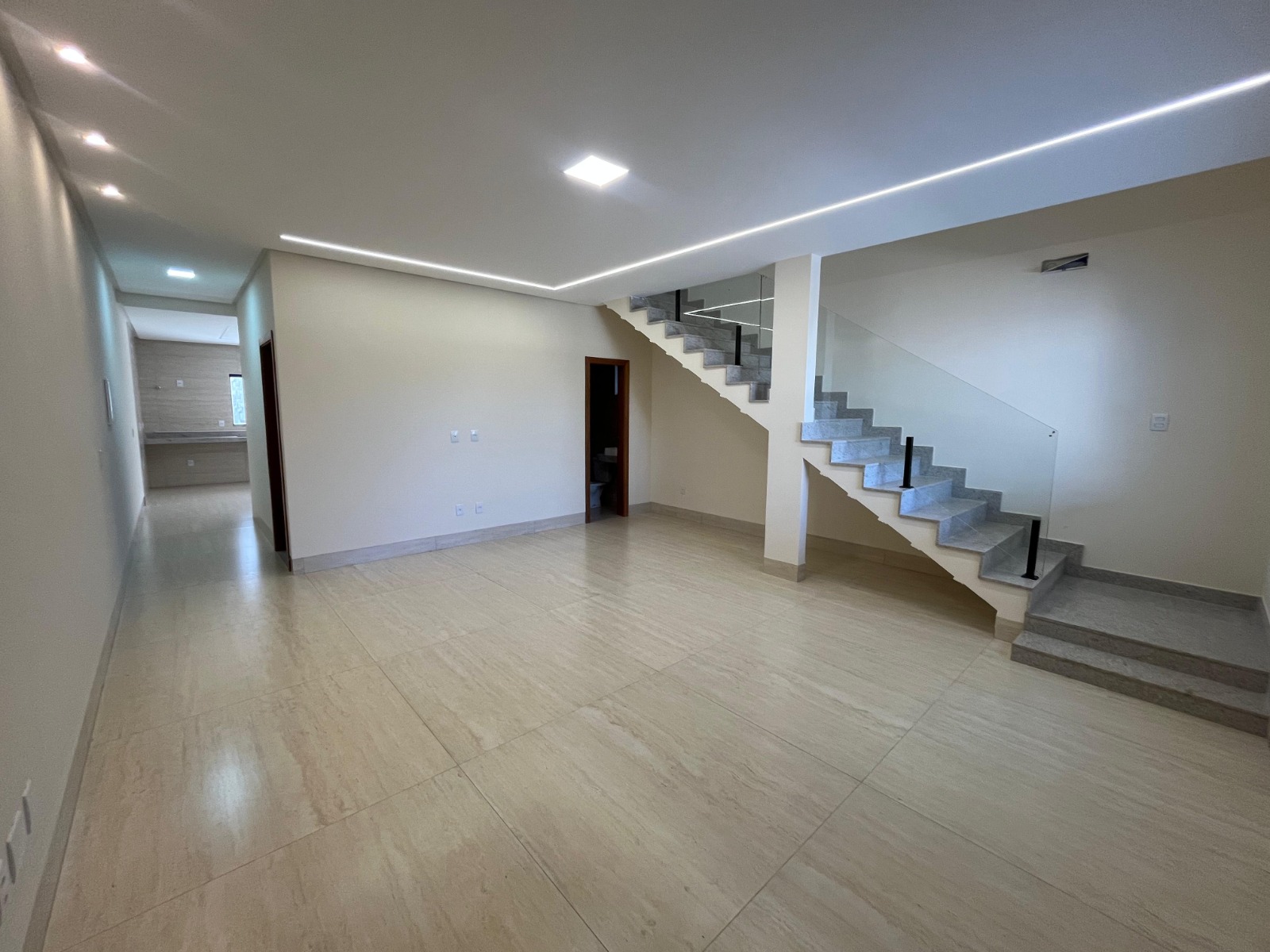 Casa, 4 quartos, 225 m² - Foto 21