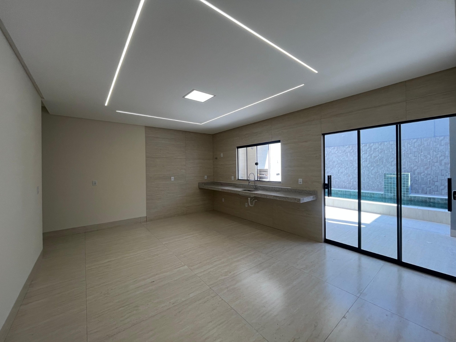 Casa, 4 quartos, 225 m² - Foto 22