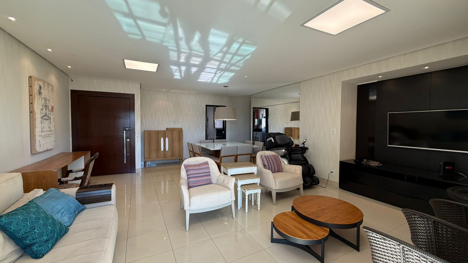 Apartamento, 3 quartos, 159 m² - Foto 1