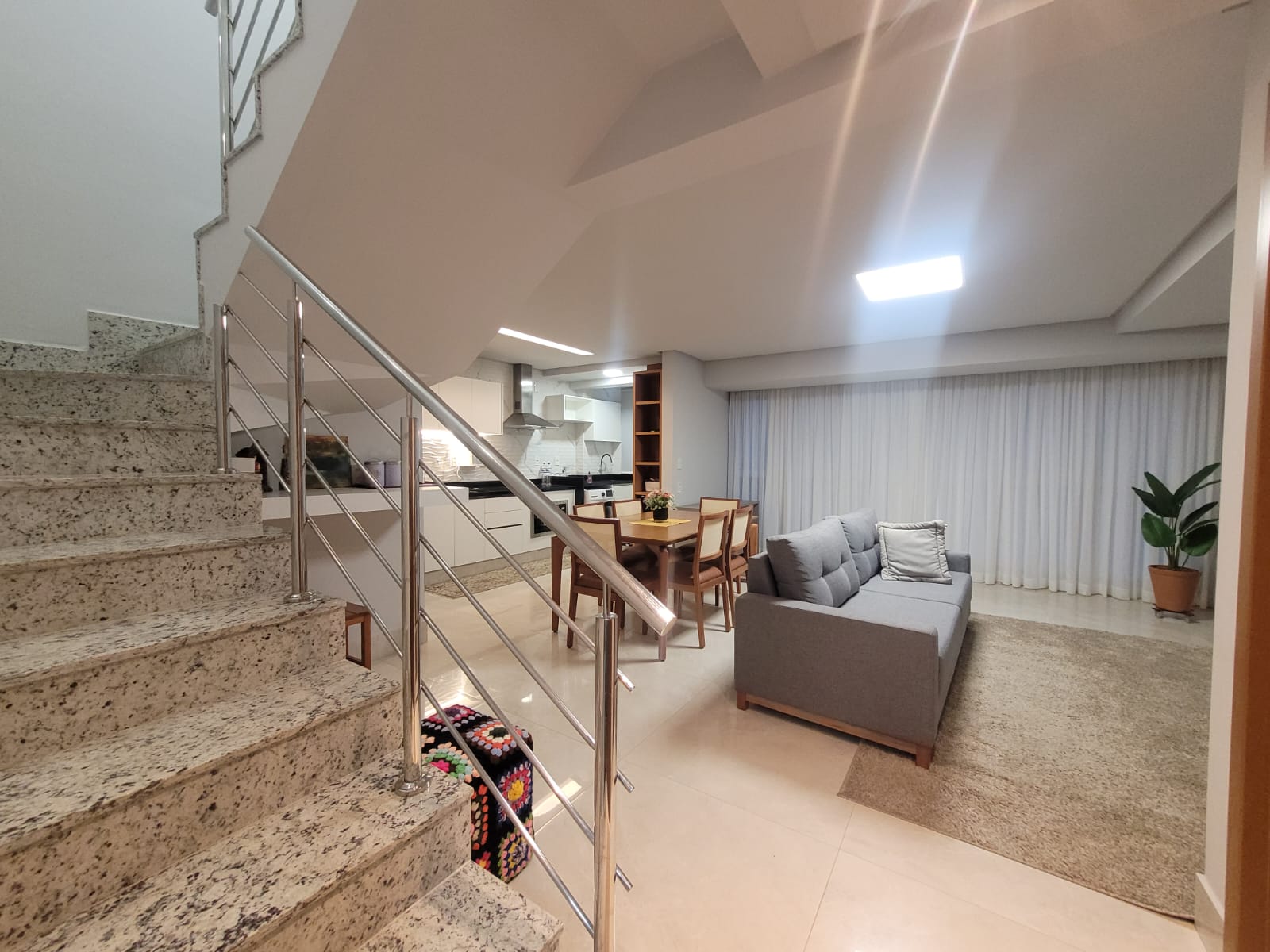 Quasar Marista - Apartamento Duplex com Vista Nascente e Porteira Fechada — foto
