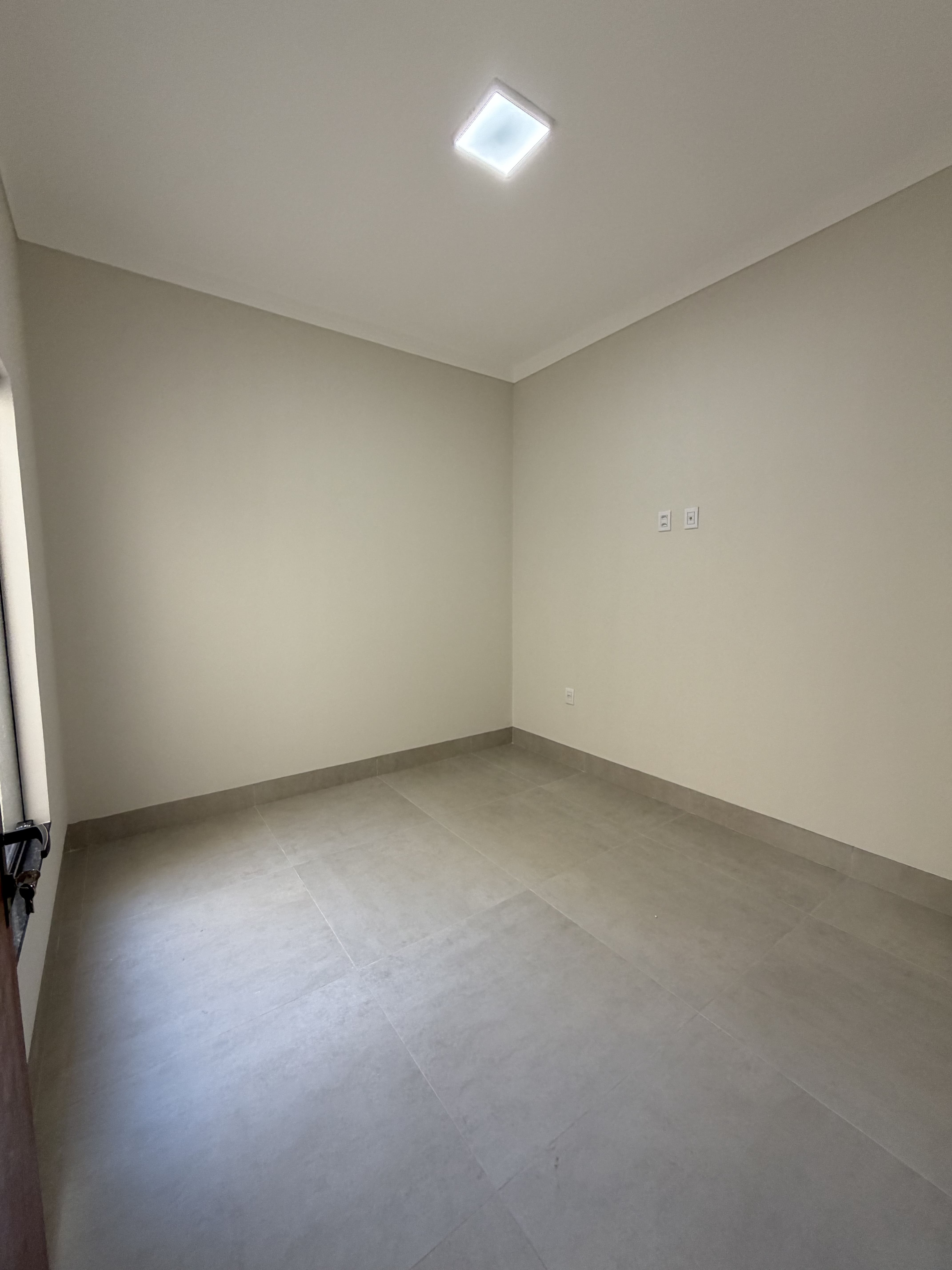 Casa à Venda – Bairro das Indústrias | Aparecida de Goiânia - GO — foto