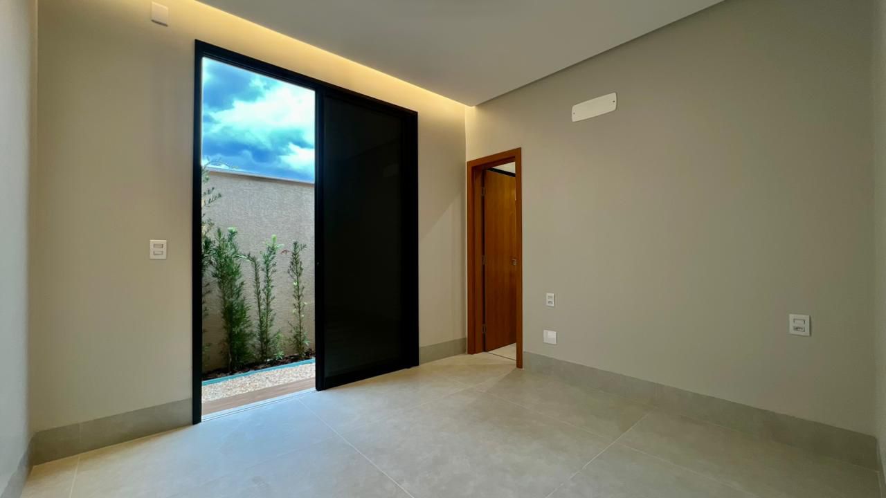 Casa Térrea à Venda - Jardins Bolonha | Senador Canedo - GO — foto