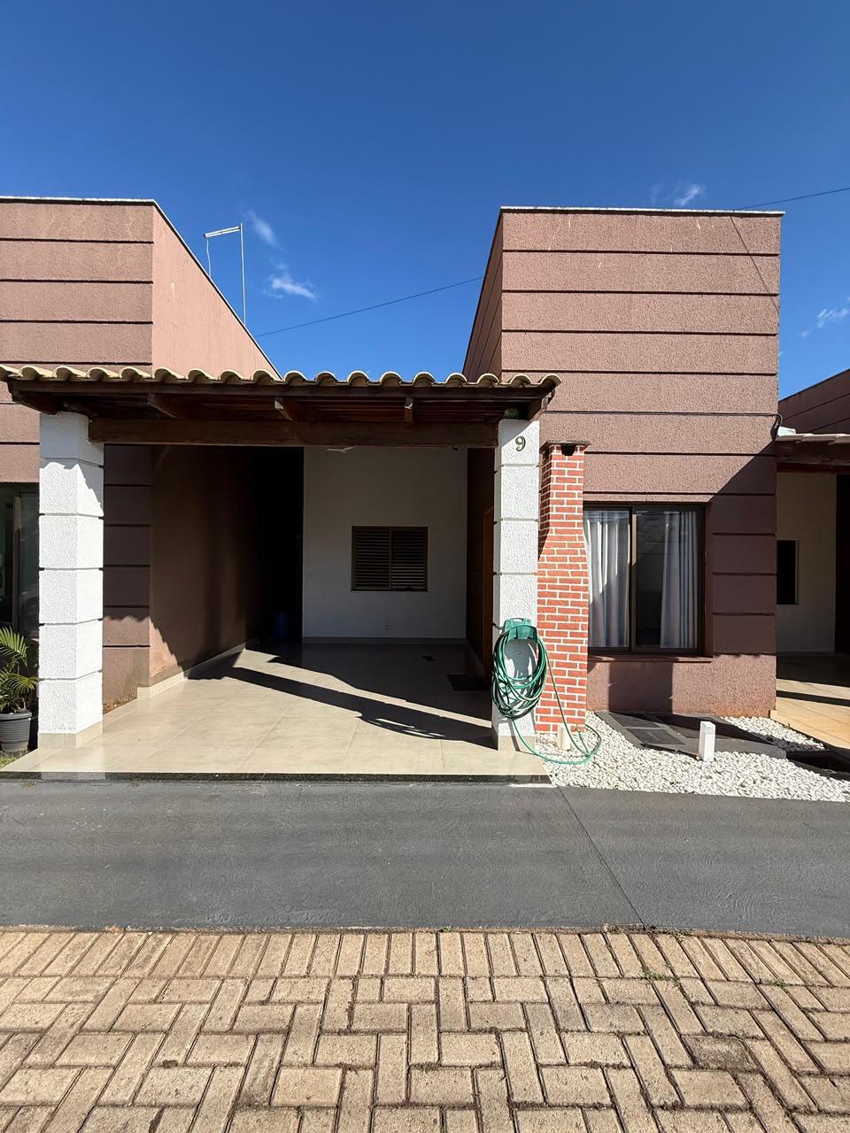 Casa à Venda – Condomínio Residencial Village Platina | Condomínio das Esmeraldas | Goiânia - GO — foto