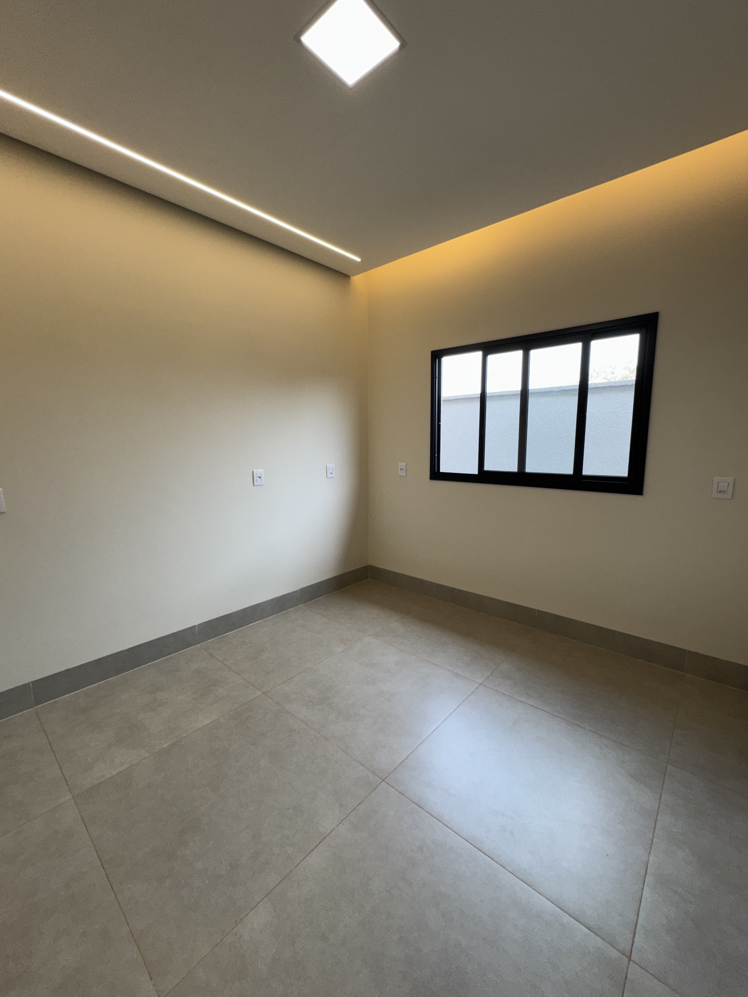 Casa de Alto Padrão à Venda - Terras Alpha Residencial 1 | Senador Canedo - GO — foto