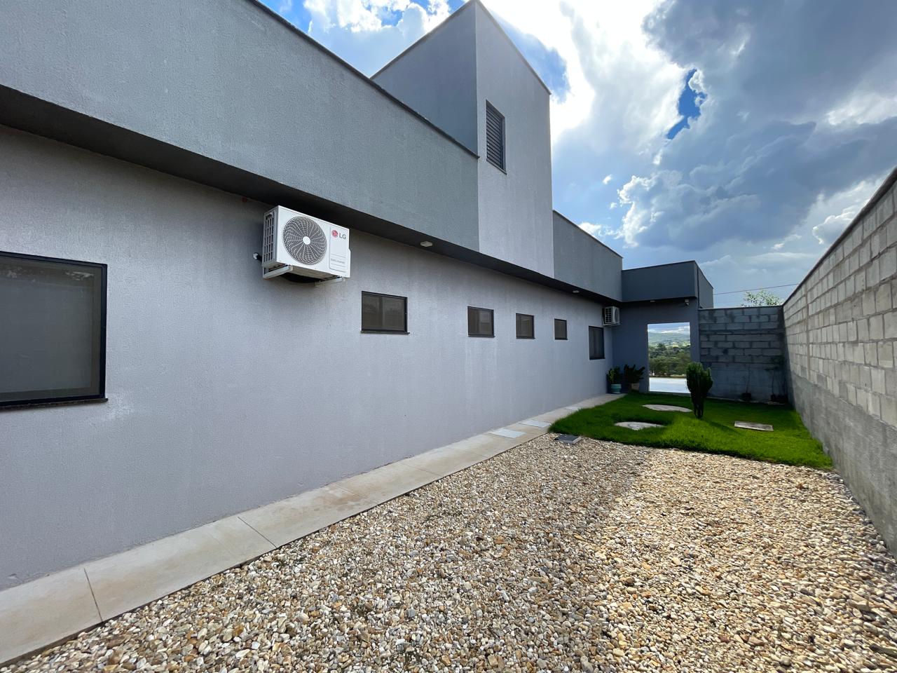 Casa de Alto Padrão à Venda - Condomínio Fechado — foto