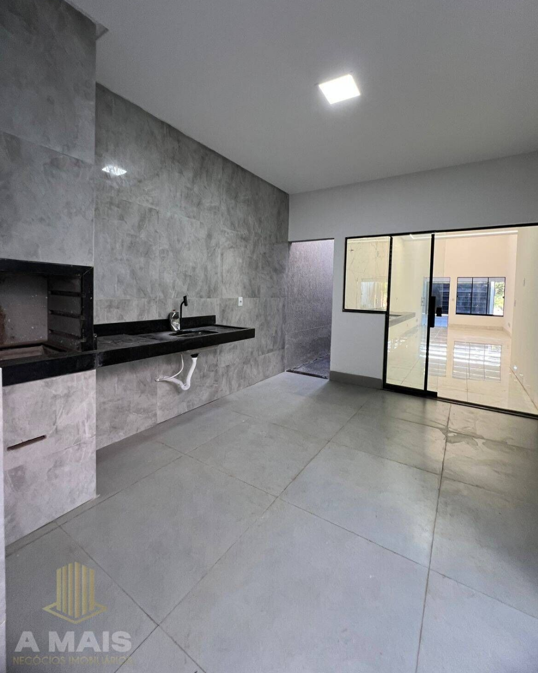 Casa à Venda com 3 Quartos – Setor Goiá 2 | Goiânia/GO — foto