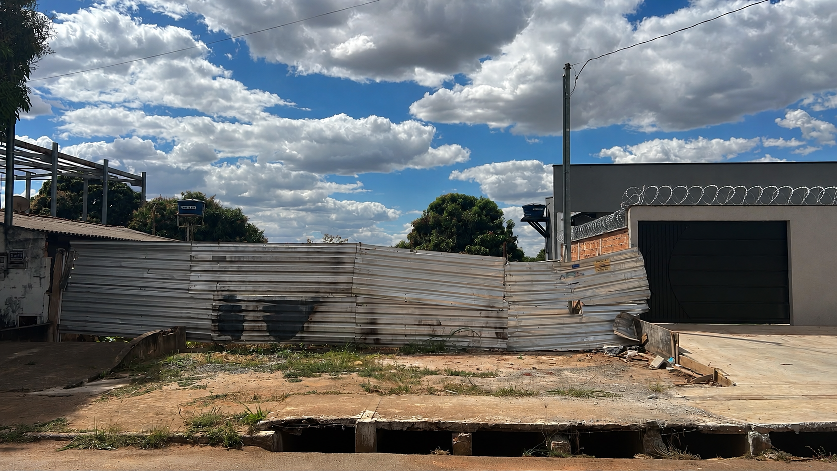 Lote à Venda - Setor Garavelo | Aparecida de Goiânia - GO — foto