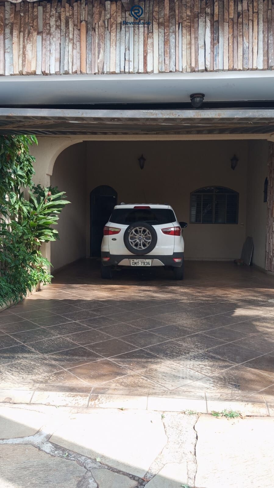 Casa Sobrado em Setor Criméia Oeste, Goiânia/GO — foto
