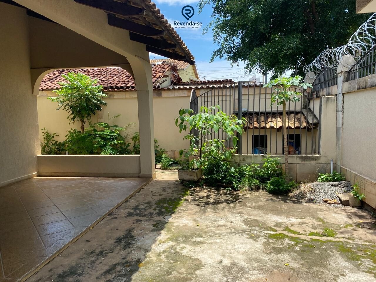 Casa Sobrado em Setor Criméia Oeste, Goiânia/GO — foto