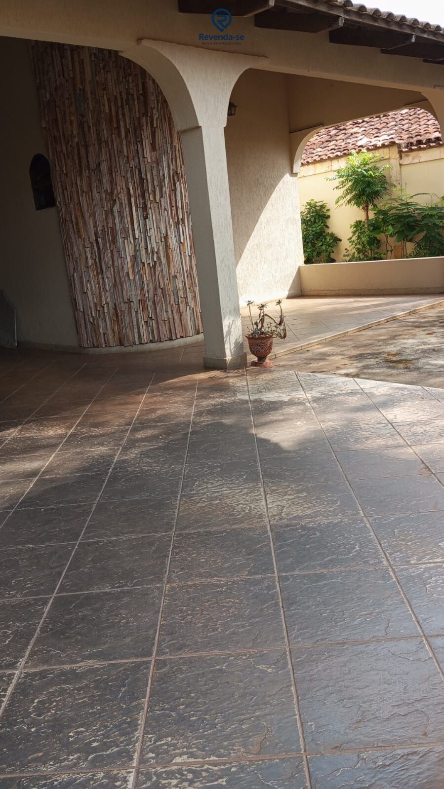 Casa Sobrado em Setor Criméia Oeste, Goiânia/GO — foto