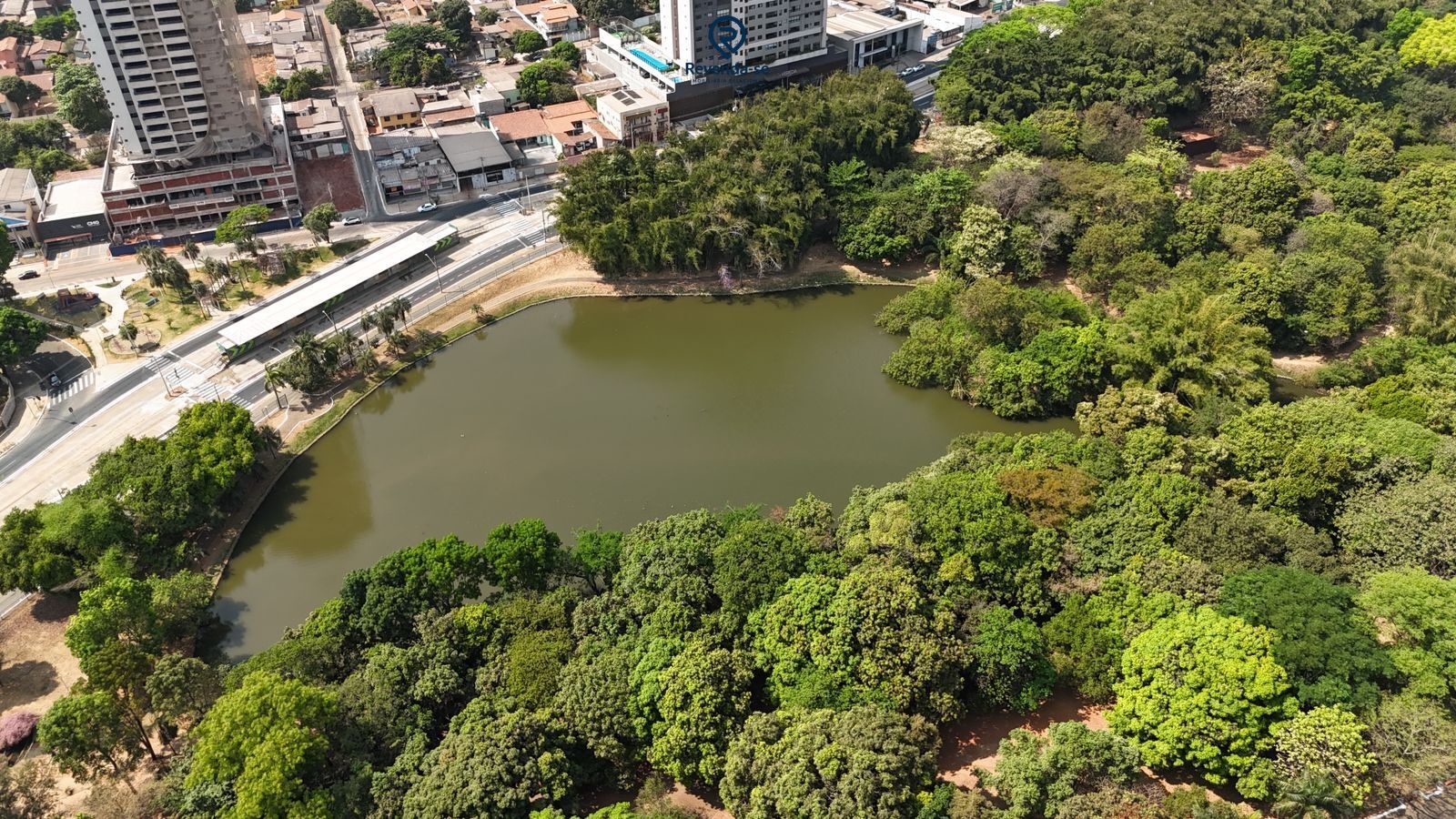 Apartamento à venda no bairro Setor Marista - Goiânia/GO — foto