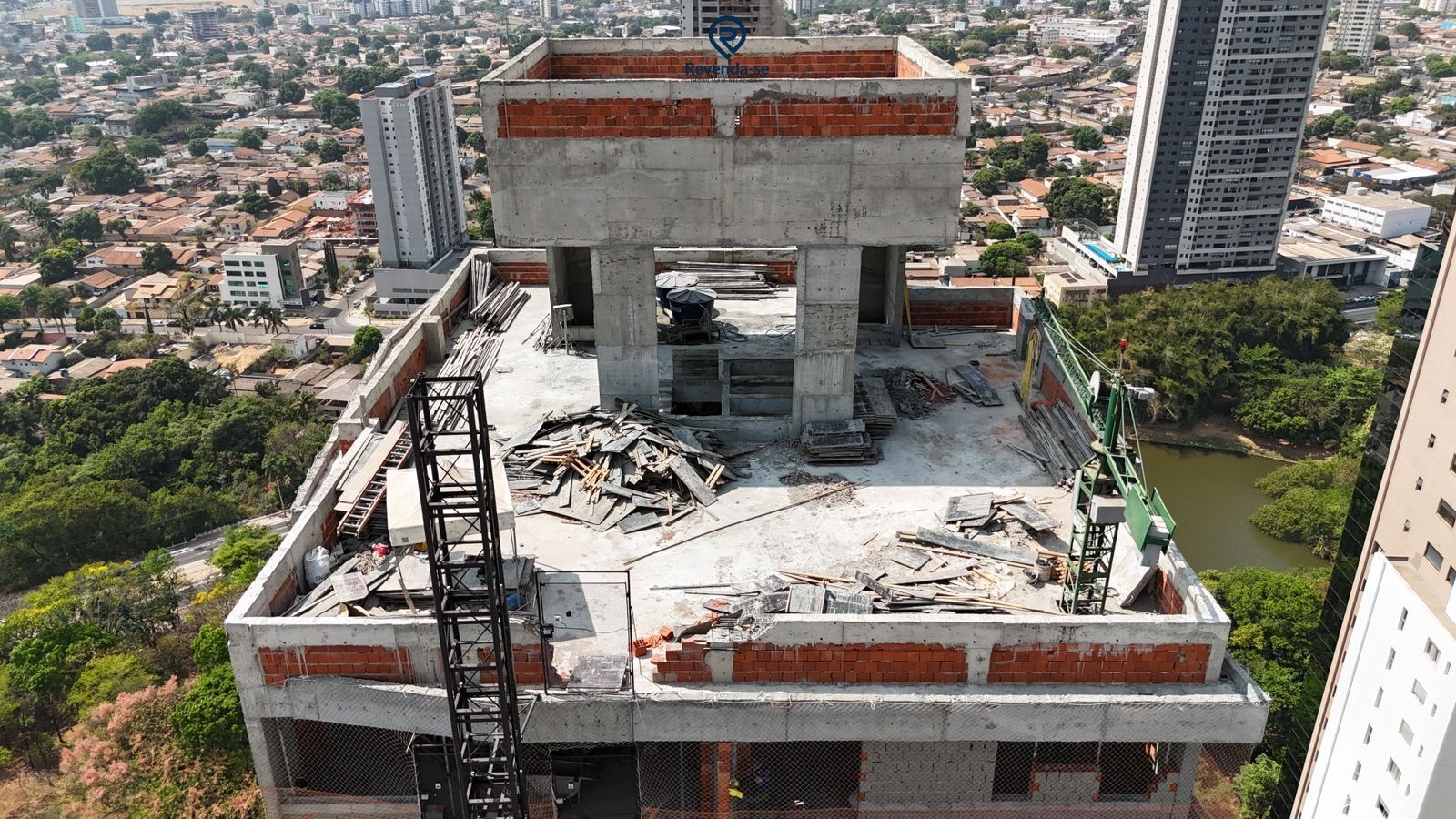 Apartamento à venda no bairro Setor Marista - Goiânia/GO — foto