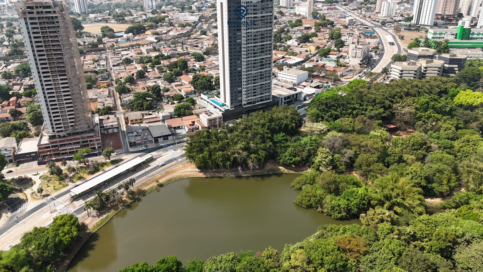 Apartamento à venda no bairro Setor Marista - Goiânia/GO — foto