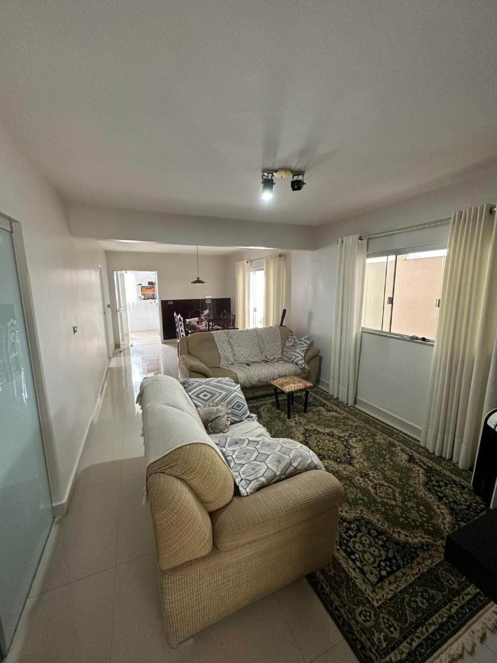 Casa à venda em Goiânia/GO — foto