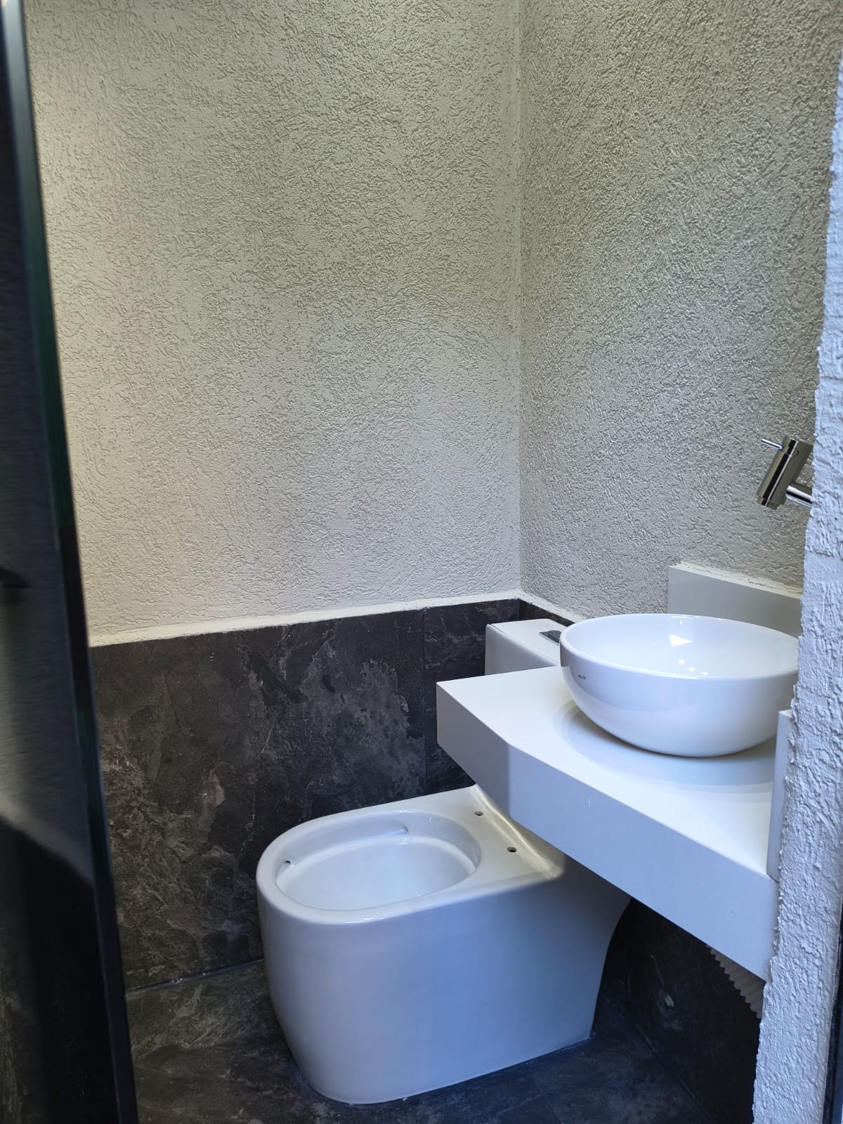 Linda casa de 3 quartos no Costa Paranhos — foto
