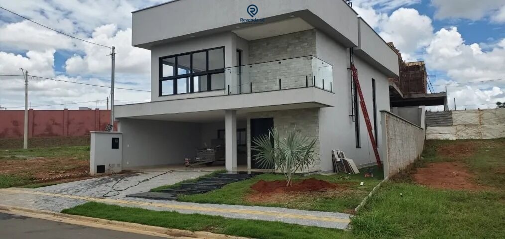 Casa à venda no bairro Jardins Capri - Senador Canedo/GO — foto