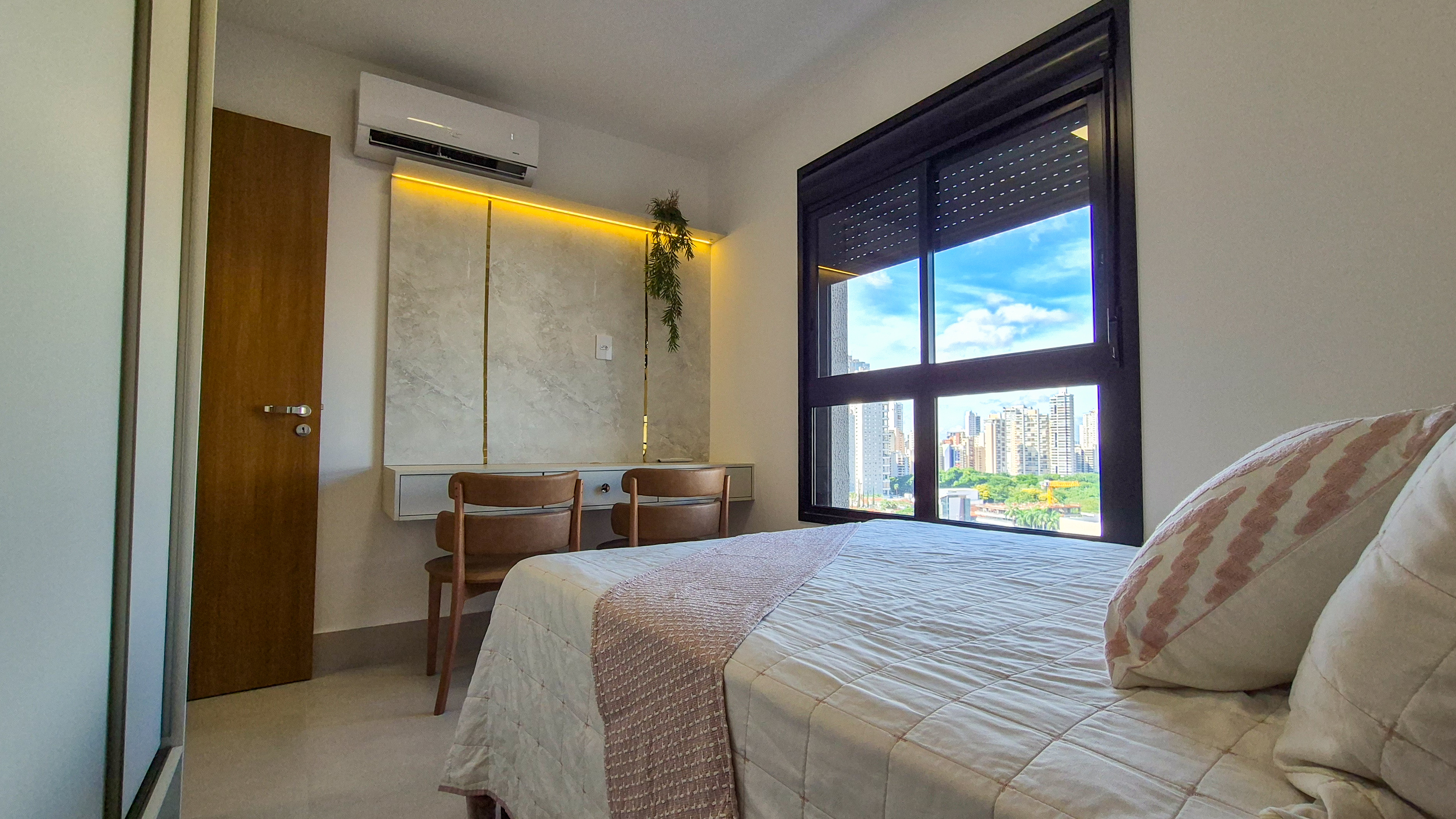 Apartamento Novo 2Q Mobiliado e Decorado no Bueno — foto