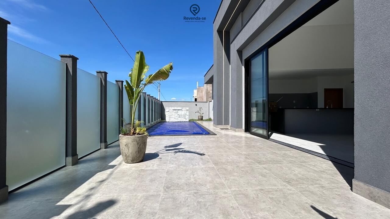 Casa no Jardins Capri - Senador Canedo — foto