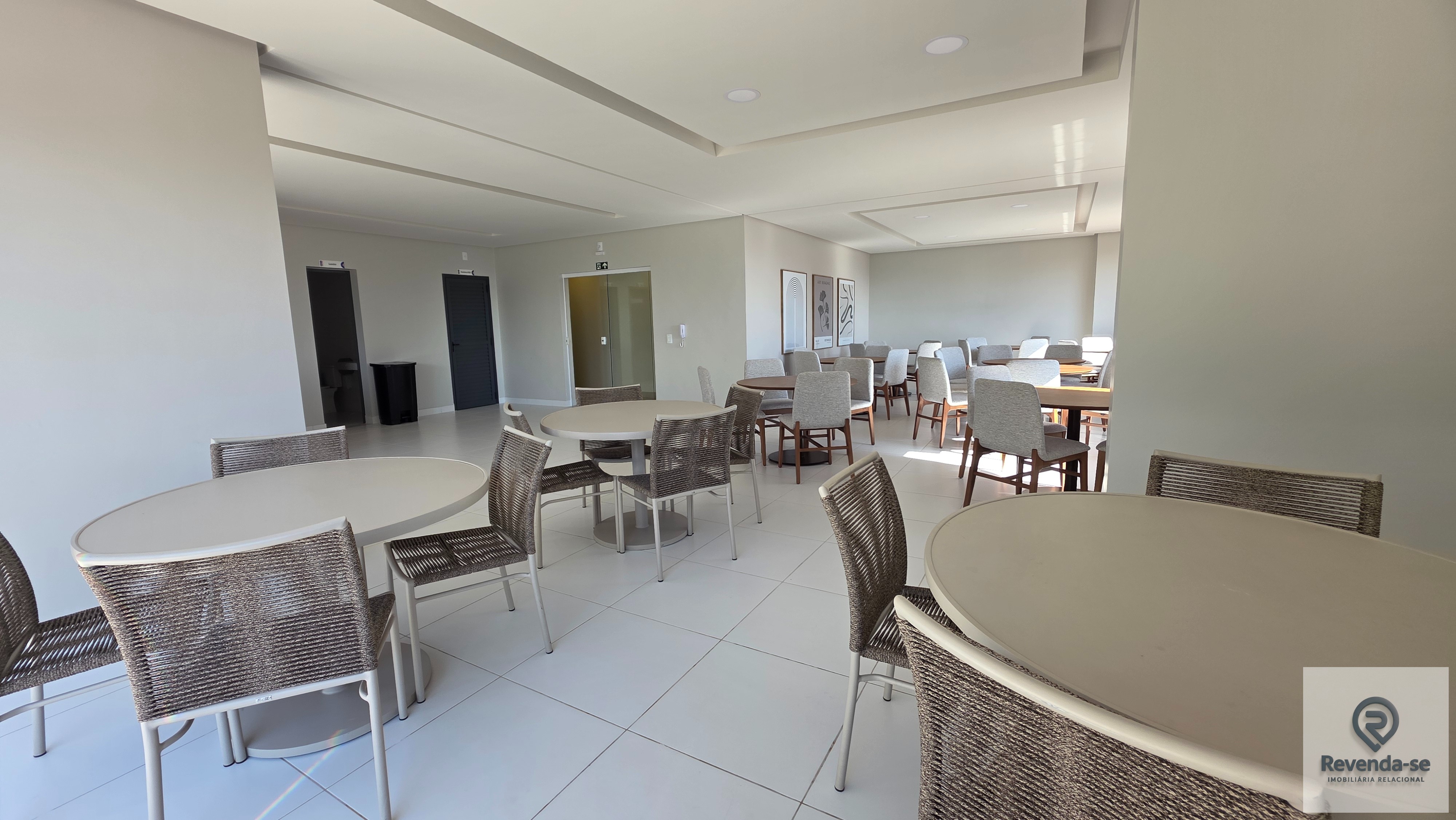Apartamento 2 Suítes Mobiliado - Próximo Parque Areião — foto