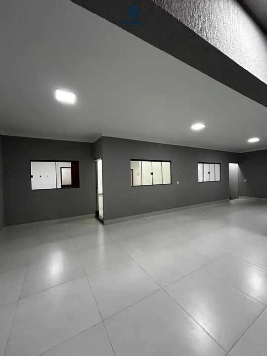 🏡 Casa Moderna de Alto Padrão – 3 Quartos | Cidade Satélite — foto