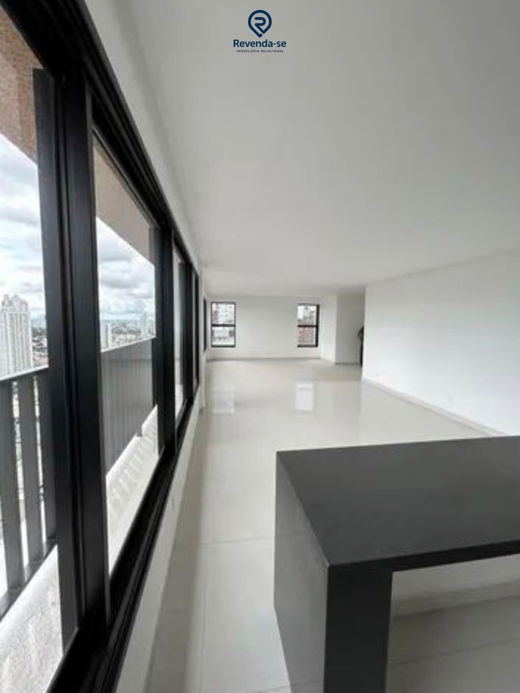 Cristal Tower - Apartamento à venda no bairro Setor Bueno - Goiânia/GO — foto