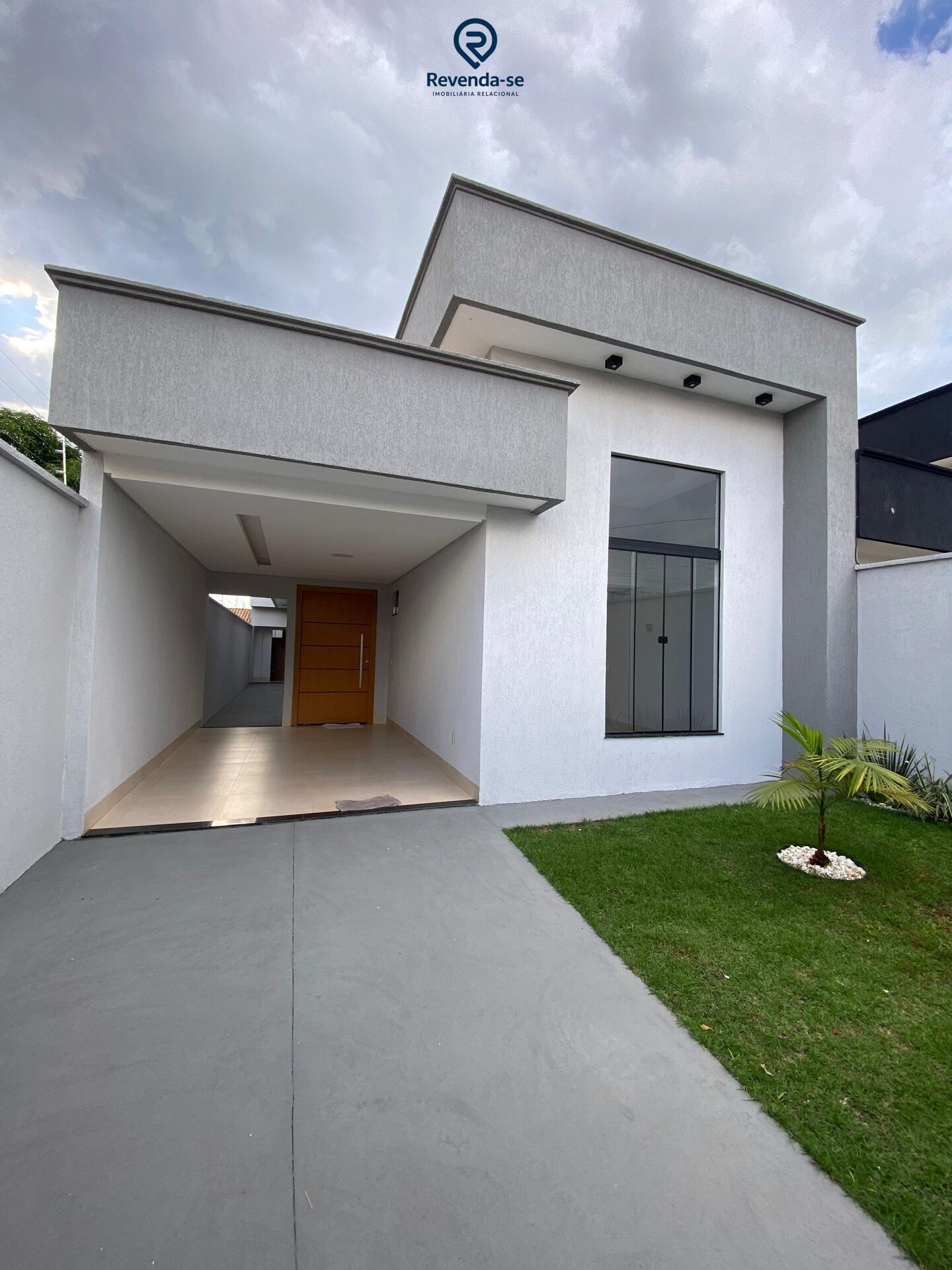 Casa à venda no bairro Vila Alzira - Aparecida de Goiânia/GO — foto