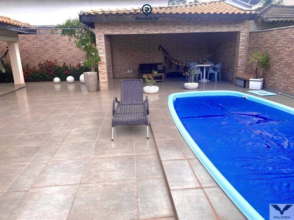 Vende-se Sobrado no Portal do Sol I - Seu Refúgio de Conforto e Estilo! — foto