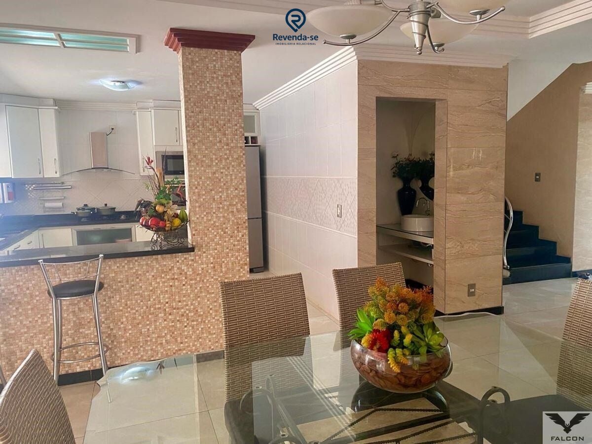 Vende-se Sobrado no Portal do Sol I - Seu Refúgio de Conforto e Estilo! — foto