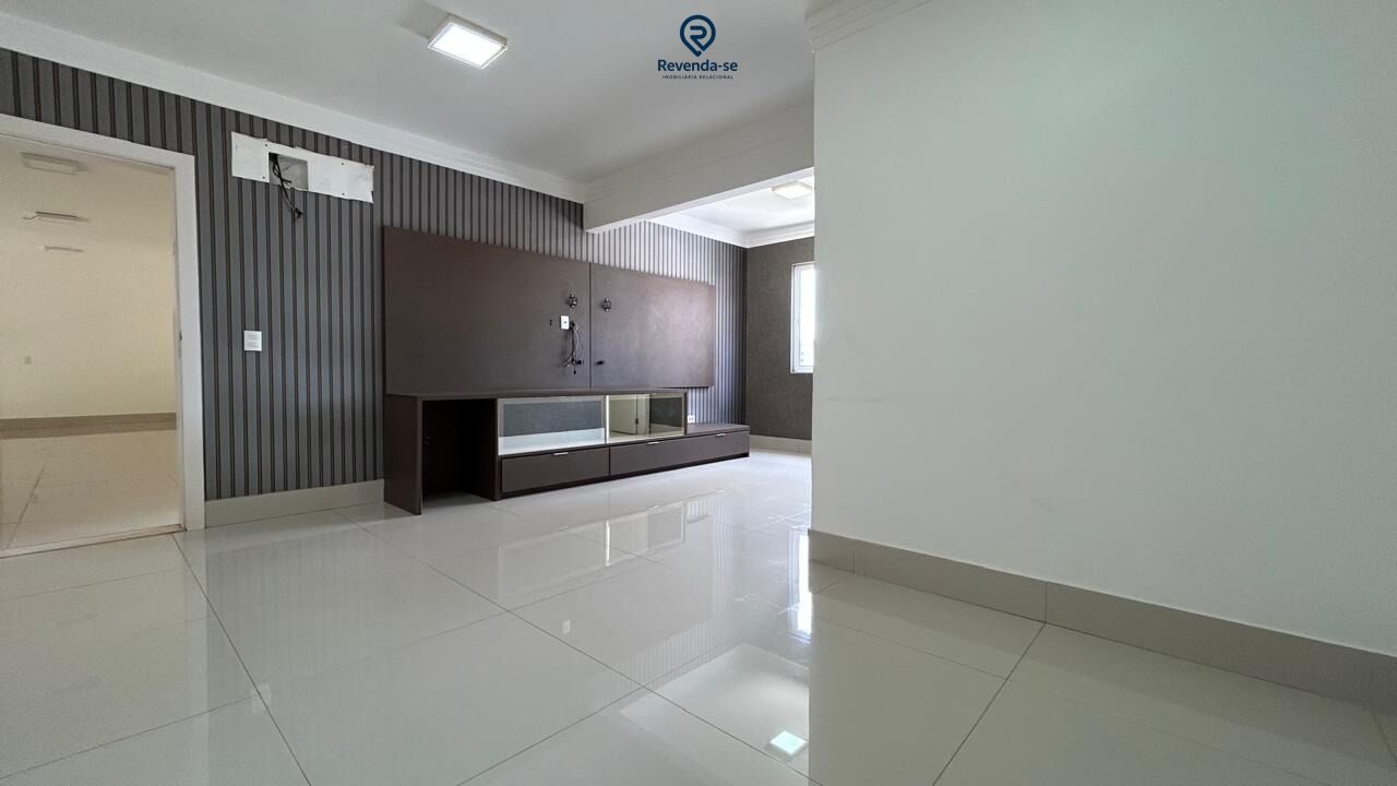 Casa à venda no bairro Setor Bueno - Goiânia/GO — foto