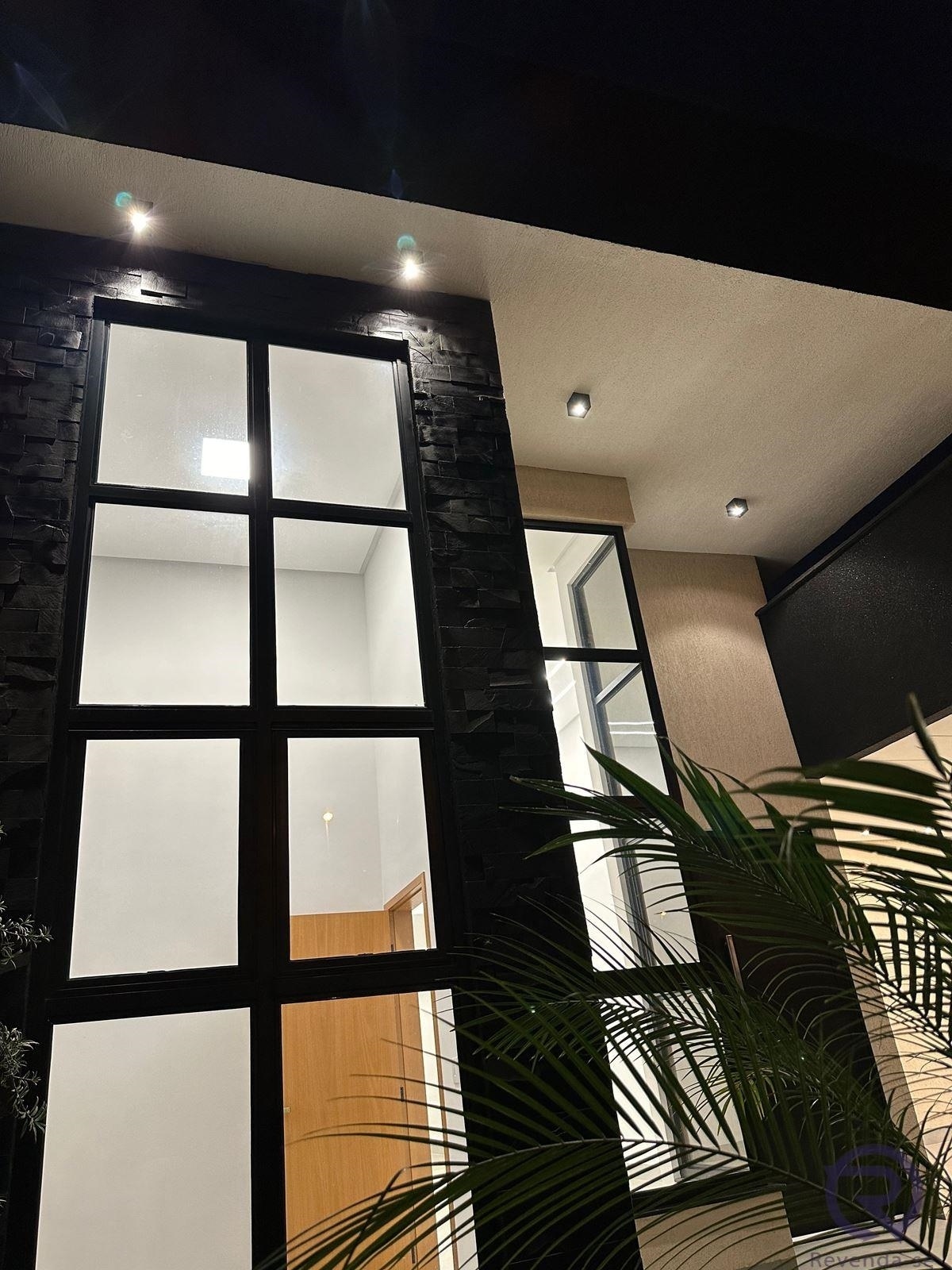 Casa à venda no bairro Moinho dos Ventos em Goiânia/GO — foto