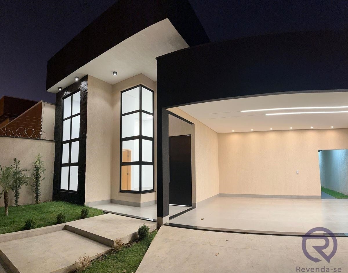 Casa à venda no bairro Moinho dos Ventos em Goiânia/GO — foto