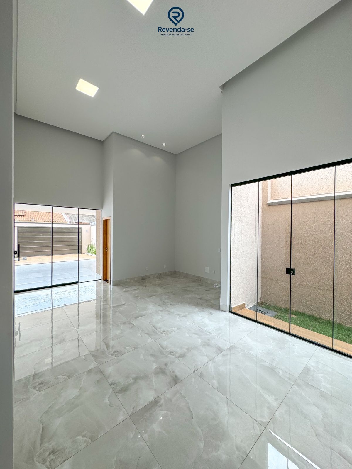 Casa à venda no bairro Residencial Porto Seguro - Goiânia/GO — foto