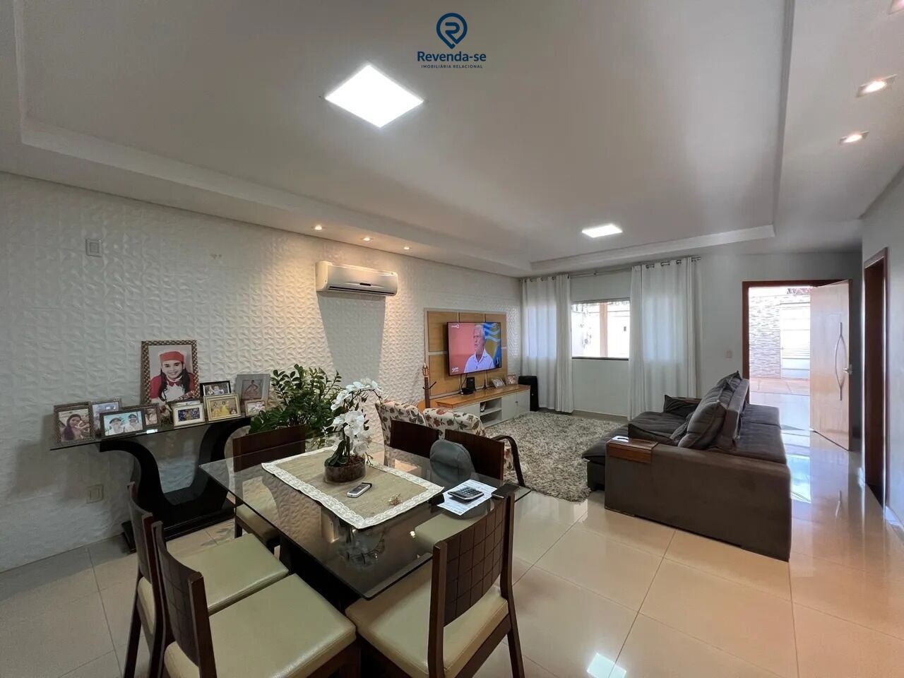 Casa à venda no bairro Jardim América - Goiânia/GO — foto