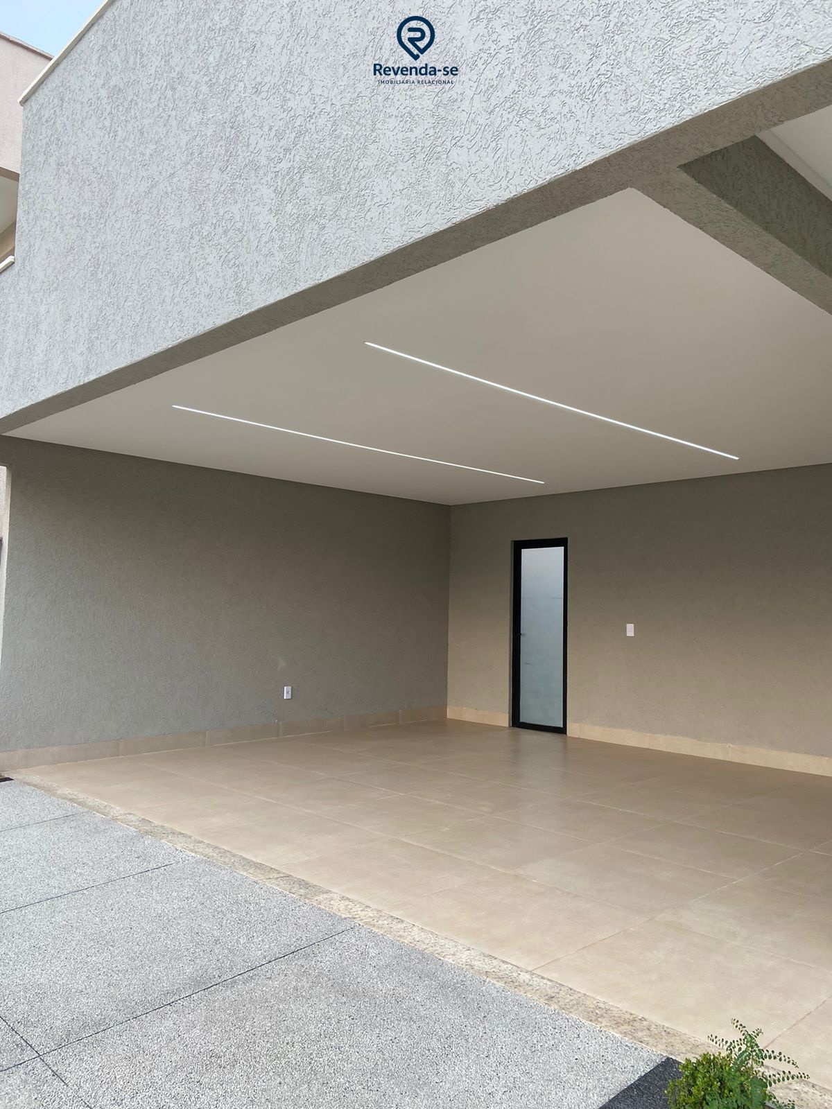 Casa à venda no bairro Residencial Parqville Jacarandá - Aparecida de Goiânia/GO — foto