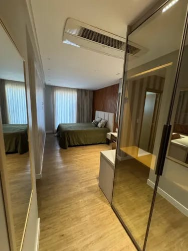 APARTAMENTO MOBILIADO — foto