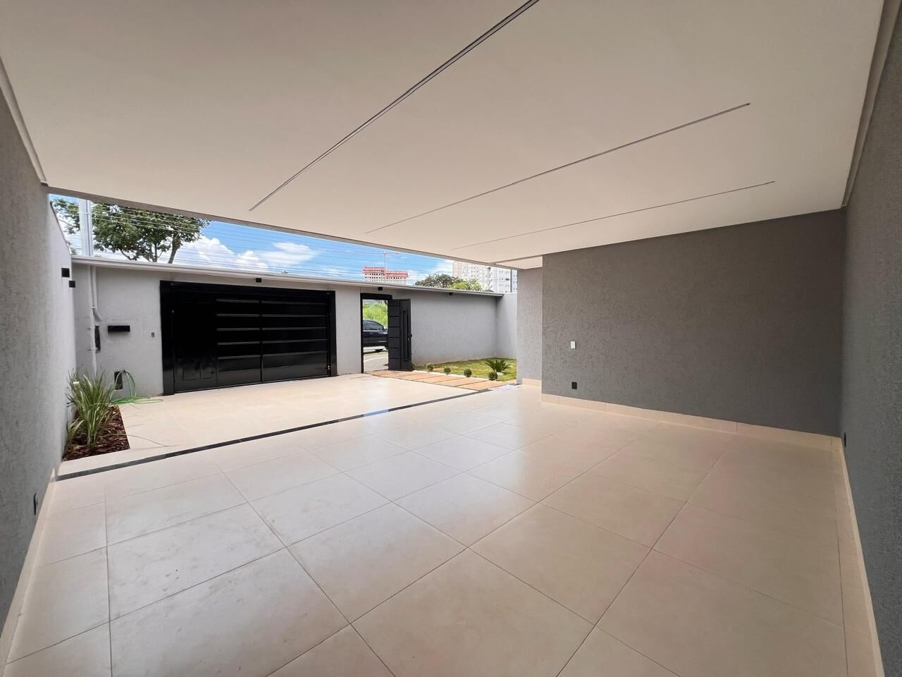 Casa à venda no bairro Setor Faiçalville - Goiânia/GO — foto