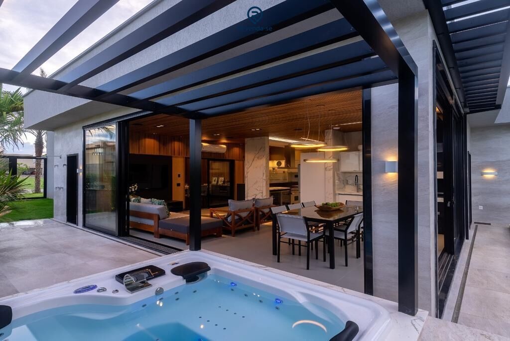 Casa à venda no bairro Residencial Goiânia Golfe Clube - Goiânia/GO — foto