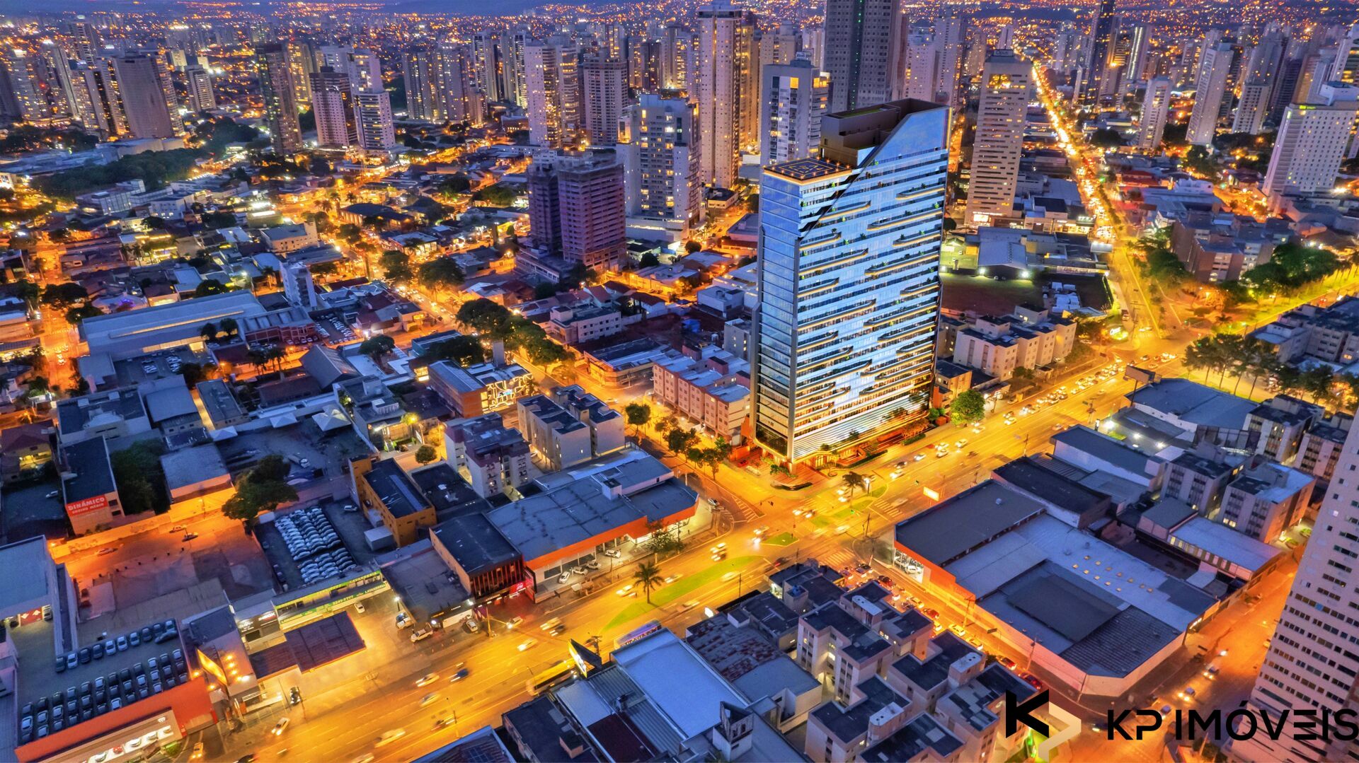 Infinity Business By Pininfarina: Salas Comerciais de Luxo em Goiânia - Espaços de 45m² a 228m² — foto